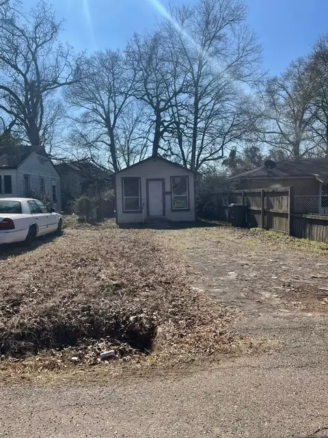 2623 Regent St, Shreveport, LA 71103