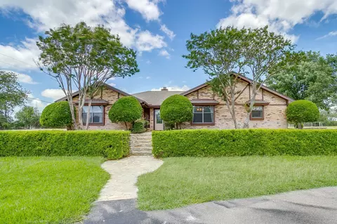 3503 Red Bud Dr, Weatherford, TX 76087