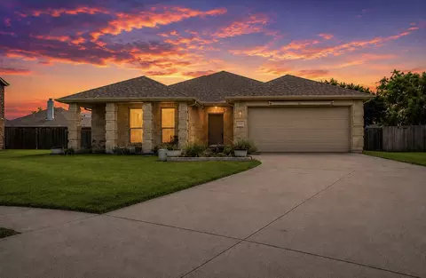 3324 Overstreet Ln, Royse City, TX 75189