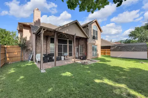 4622 Devonshire Dr, Grand Prairie, TX 75052