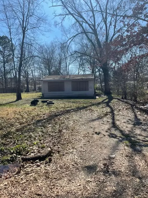 607 W 72nd St, Shreveport, LA 71106