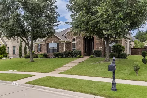3006 Redcliff Ln, Garland, TX 75043
