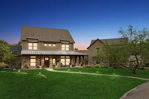 206 Rodeo Dr, Azle, TX 76020