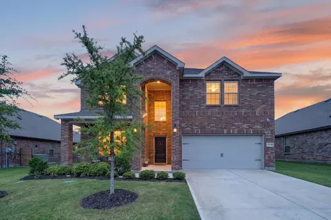 4310 Paxton Dr, Forney, TX 75126