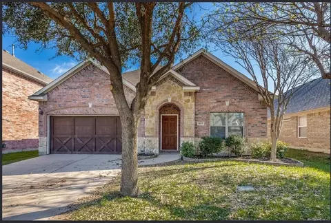 1613 Castle Creek Dr, Little Elm, TX 75068