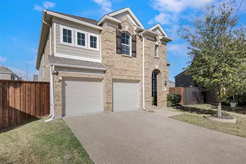 4000 Silk Vine Ct, Roanoke, TX 76262