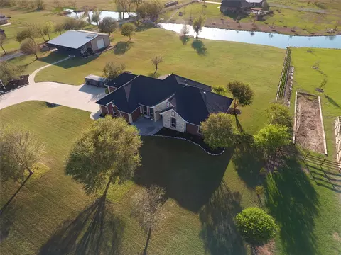 11225 Mesquite Hill Rd, Sanger, TX 76266