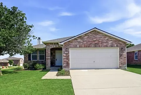 1701 Creek Bend Ln, Little Elm, TX 75068