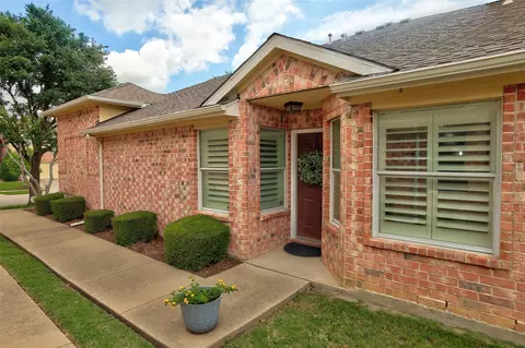 10323 Summit Run Dr, Frisco, TX 75035