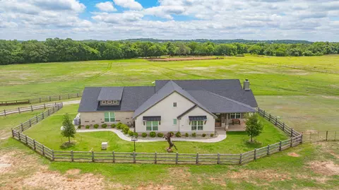 5255 Dennis Road Rd, Weatherford, TX 76087