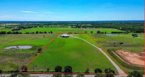 1560 Lacy Dr, Lipan, TX 76462