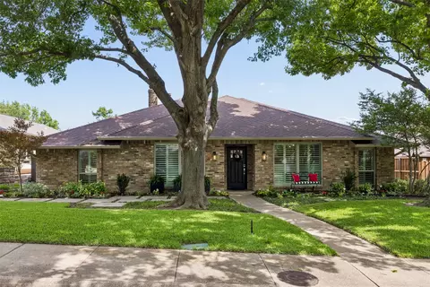 7104 Claybrook Dr, Dallas, TX 75231