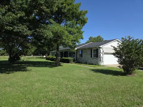 27513 State Highway 56, Whitesboro, TX 76273