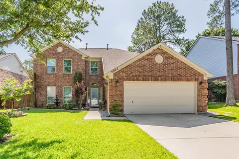 4307 Country Ln, Grapevine, TX 76051