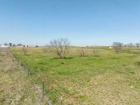 tbd I-35, Abbott, TX 76621 photo 8