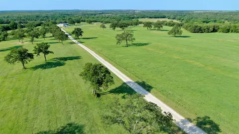 322 Liberty Chapel Rd, Saint Jo, TX 76265
