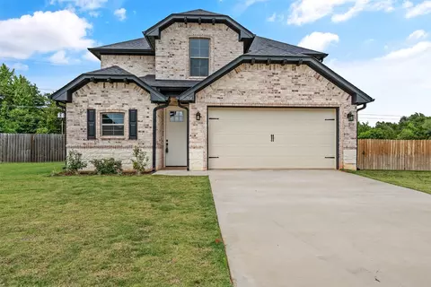 504 Cornerstone, Lindale, TX 75771