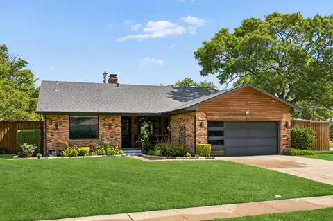 3039 Sharpview Ln, Dallas, TX 75228