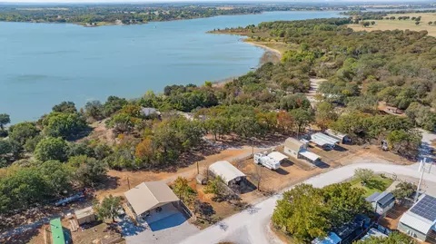 357 Discovery Bay Rd, Comanche, TX 76442 photo 11