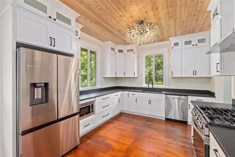 709 Avenue H, Brownwood, TX 76801
