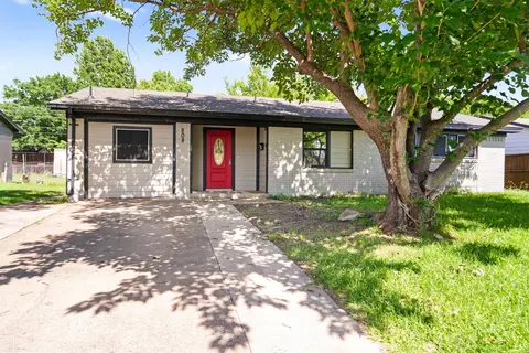 808 Bluebonnet Ln, Mesquite, TX 75149