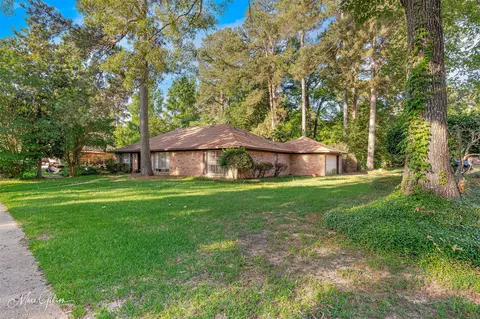 7302 Red Fox Trl, Shreveport, LA 71129