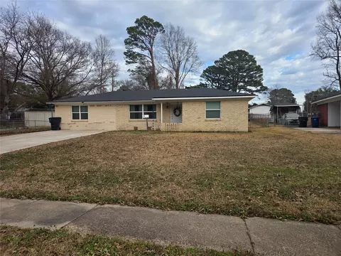 9043 Marva Dr, Shreveport, LA 71118