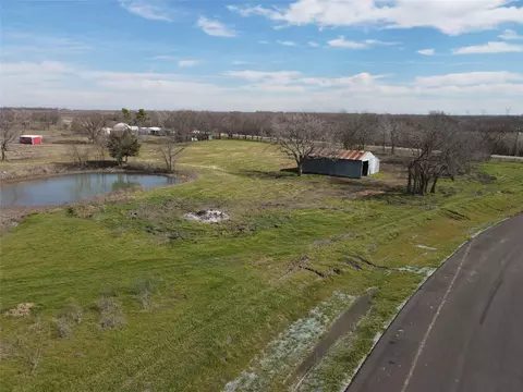 4008 Rolling Ln, Greenville, TX 75401