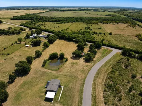 4008 Rolling Ln, Greenville, TX 75401
