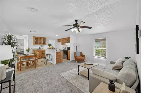 143 White Oak St, Alvarado, TX 76009