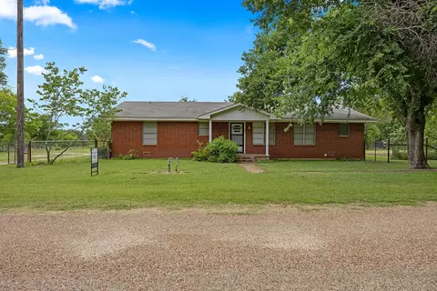 601 John St, Morgan, TX 76671