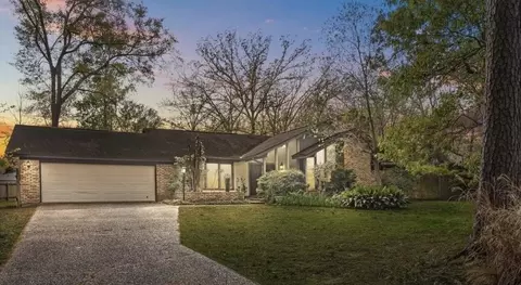 2700 Rhoda Dr, Shreveport, LA 71119