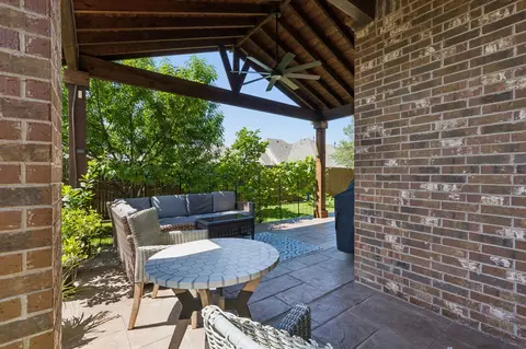1333 Benavites Dr, Little Elm, TX 75068