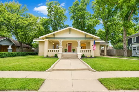 225 Featherston St, Cleburne, TX 76033