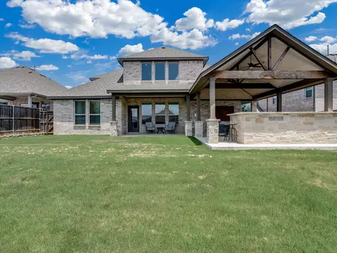 1021 Daylily Dr, Northlake, TX 76226