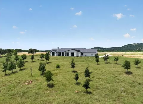 Exterior - 220 Cavalier Ct, Strawn, TX 76475 photo 6 of 7