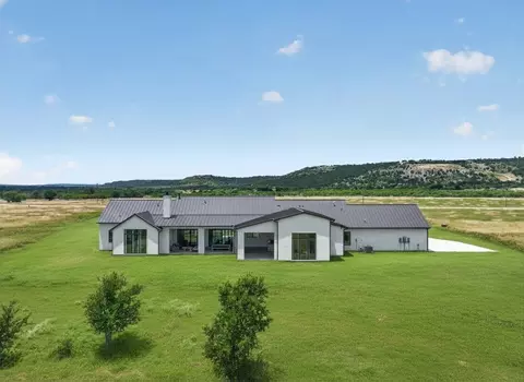 Exterior - 220 Cavalier Ct, Strawn, TX 76475 photo 5 of 7