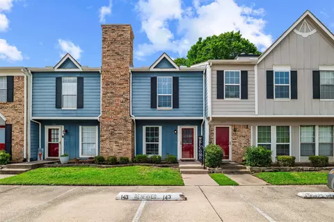 143 Winchester Dr, Euless, TX 76039
