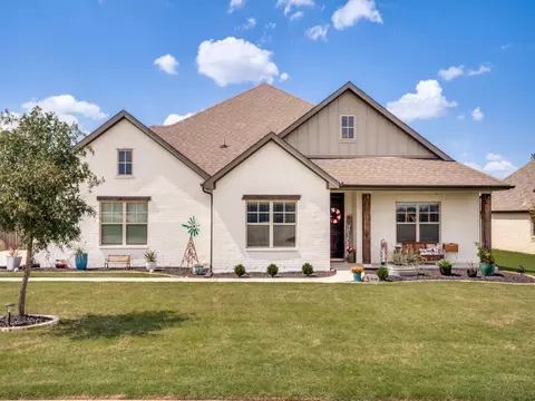 14712 Crystal Spring Dr, Justin, TX 76247