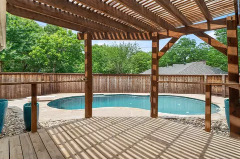 2005 Prince John Dr, Grand Prairie, TX 75050