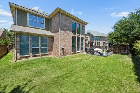 750 Peco St, Lantana, TX 76226