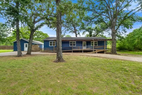 128 Harmon Rd, Gun Barrel City, TX 75156