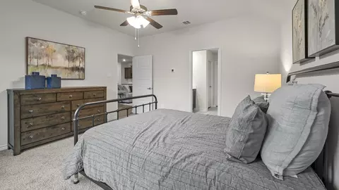 508 Carthage St, Caddo Mills, TX 75135