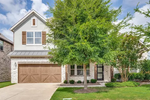 17617 Crabapple Ct, Dallas, TX 75252