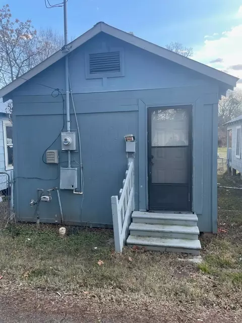 617 Montgomery St, Bossier City, LA 71111