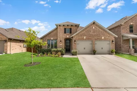 5316 Markham Ferry Dr, Fort Worth, TX 76179