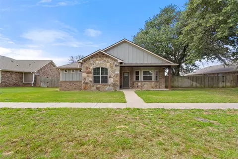 13835 County Road 4200, Lindale, TX 75771