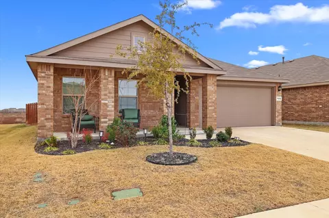 7916 Oaktown Dr, Fort Worth, TX 76131