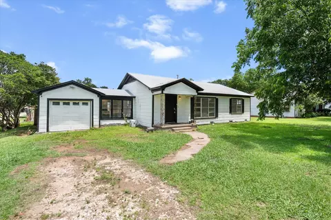 342 Bond St, Fairfield, TX 75840