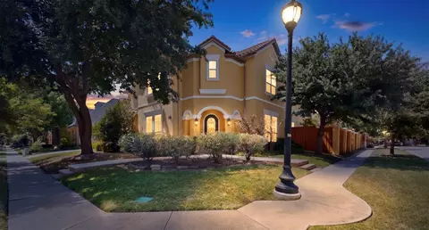 4250 Glenhurst Ln, Frisco, TX 75033